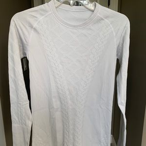 Lululemon rest less pullover - SS 6/Small